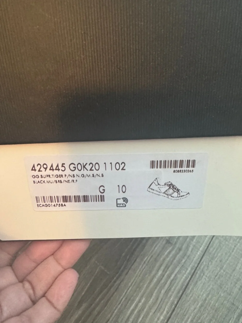 Gucci Black Leather Low-Top Sneaker with Red & Navy Web Stripe - Picture 10 of 10